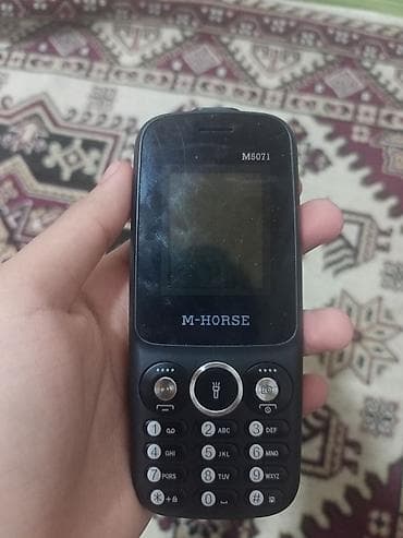 justfog minifit s: M-HORSE M5071 düyməli mobil telefon - Kiçik rəngli ekran, aydın — 4