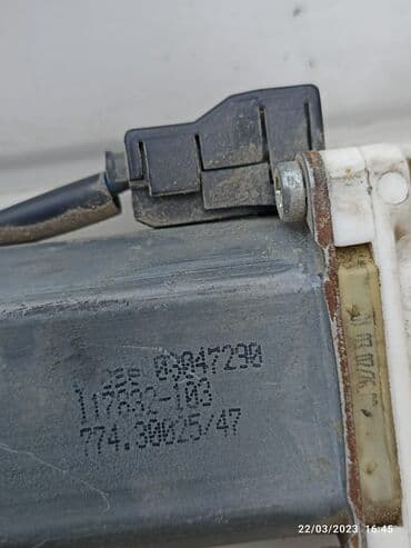 оригинальный подарок на день рождения: Mercedes Axor sol qapi suse qaldiran. Original ustunden cixma — 4