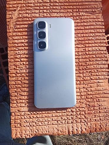 прокат sony playstation 5: Infinix Hot 60 Pro+, цвет - Серебристый, Сенсорный — 2