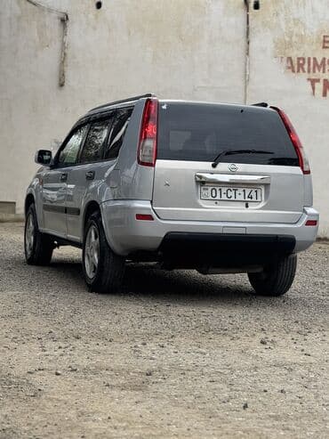 ниссан х трейл цена бу: Nissan X-Trail: 2 l | 2000 il Universal — 4