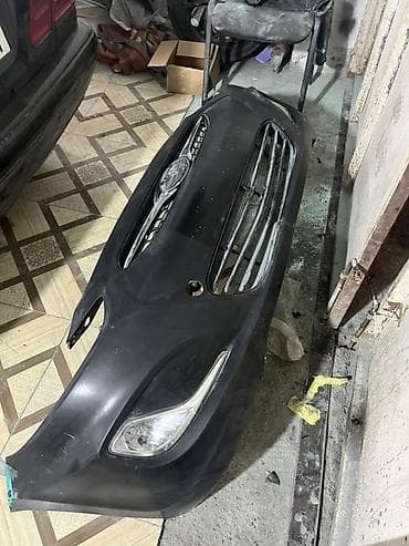 Ön, Hyundai Accent 2011 2012, 2011 il