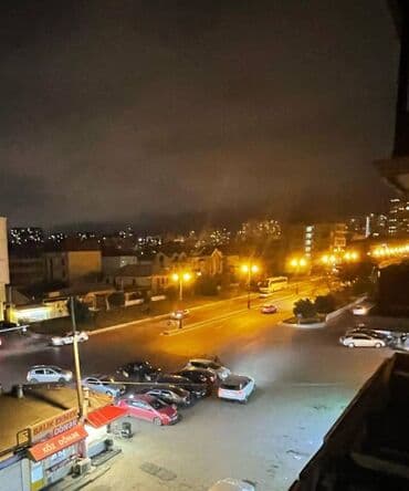 yeni ramanada kiraye evler 2024: Nəsimi metrosunun, çıxışında 5 mərtəbəli binanın 4-cü mərtəbəsində — 10