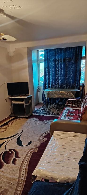 zaqatalada kiraye evler: Kirayə verilən yataqxana tipli otaq - İşıqlı və geniş zal: yumşaq — 9