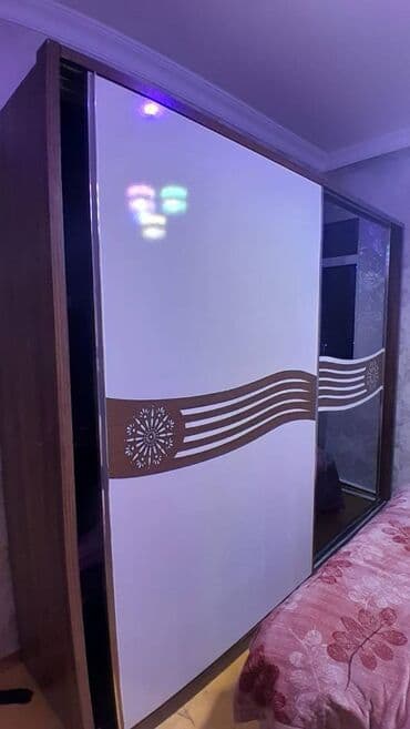 Qarderob, paltar dolabı