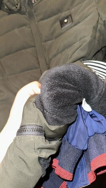 sukeçirməyən uşaq əlcəkləri: Uşaq üçün qış gödəkçəsi - Rəng: zeytun-yaşıl - Qalın, yastı tikişli — 2