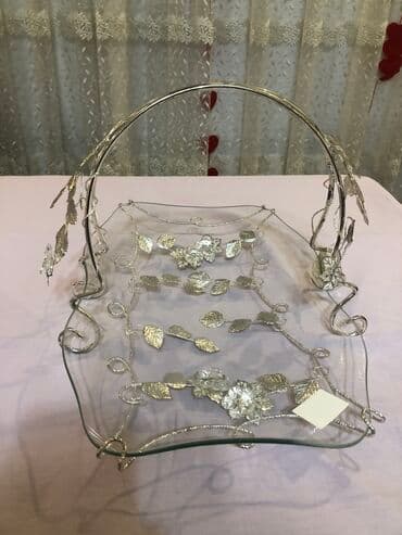 corek qablari: İşlənməyib,qutusundadır.Birkası ustündədir — 5