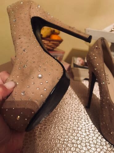 inan ayakkabı: Tuflilər, Ölçü: 37, rəng - Bej, İşlənmiş — 1