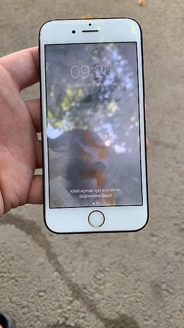 iphone 9 mini: IPhone 7, Qara, Barmaq izi — 2