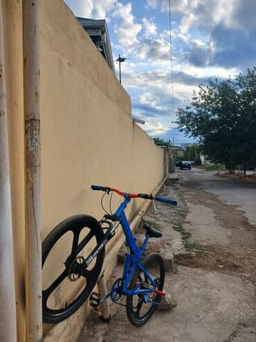 cube velosiped baku: Mavi rəngli qatlanan velosiped - Qatlanan orta hissə: çərçivə iki — 1