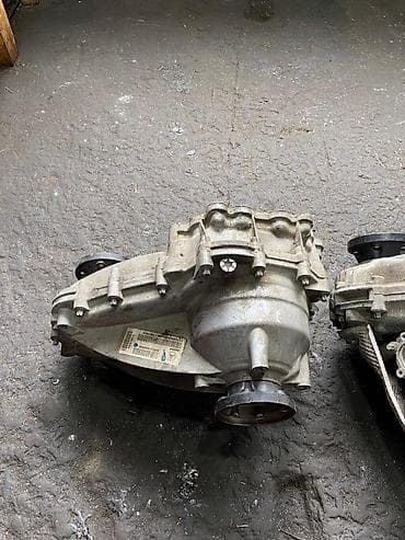 Motonəqliyyat: Mercedes GL ML paylayıcı qutu mühərriki Şəhər: Bakı Elanın növü — 9