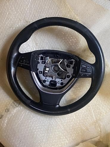 Salam BMW F10 nun rulu multi ruldur knopkaları işlek veziyyetdedi