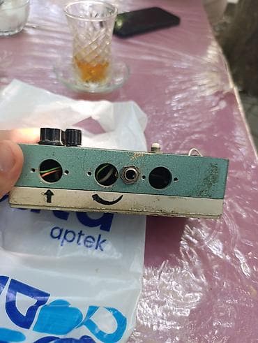 nerd taxta satisi: Boss 2 satllır.Gitaranın içinə yığılıb,daha sonra korpusu buna — 3