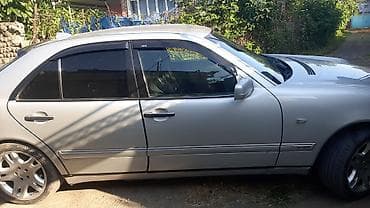 e60 turbo az: Mercedes-Benz E 230: 2.3 l | 1996 il Sedan — 4