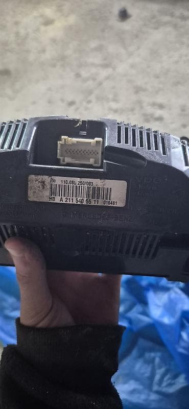 bmw 540: Mercedes-Benz kombi alət paneli (spidometr/oborotomer/yanacaq və — 2