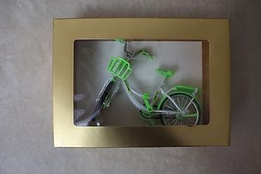 Картины и портреты: Masaüstü dekorativ velosiped maketi - Rəng: ağ-yaşıl - Material — 2
