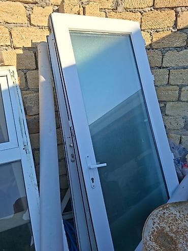plasmas qapılar: Plasdqiq paqi şü§eli qapılar satlir 1 ed qiymeti 75 man 2.5 hündürlük — 1