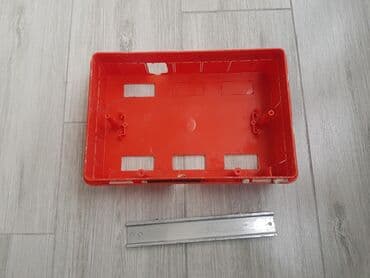 razetka azərbaycan dilində: 14 avtomat üçün şit Yuva satılır, Qiyməti 10 man. Satıcı sözünün — 3