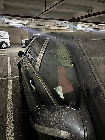 mersedes c klas: Mercedes-Benz S 320: 3.2 l | 2001 il Sedan — 6