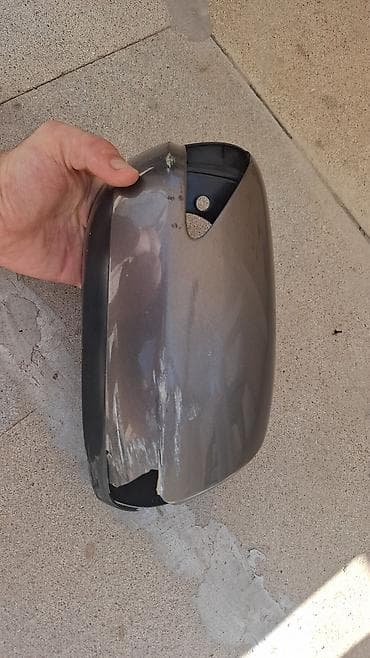 Honda insight 2009 a sağ yan güzgü krişkası çətin taplır,hava — 2