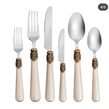 vilka qasiq: Karaca qasiq desti Yeni qutuda neler daxildi sekilde qeyd olunub — 5