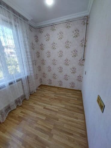 sumqayıtda 1 otaqlı evlərin qiyməti: Bakı, 2 otaqlı, Köhnə tikili, m. Neftçilər, 45 kv. m — 6