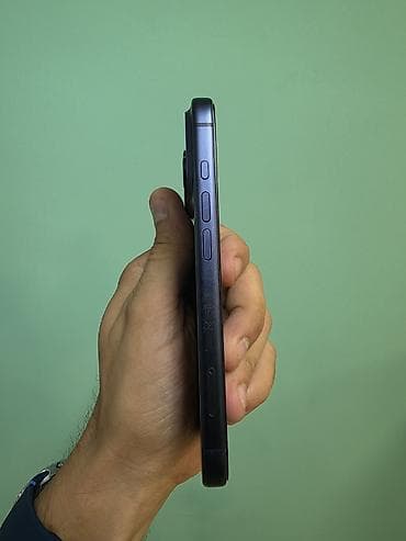 ayfon 1: IPhone 17 Pro, Göy — 4