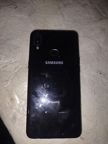 philips xenium 9@9h: Samsung Galaxy A10, 32 GB, rəng - Qara, Qırıq — 4
