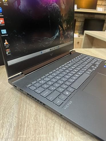 islenmis noutbuklar: İşlənmiş HP Victus, 15.6 ", Intel Core i5, 512 GB, Ödənişli çatdırılma — 4