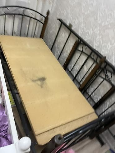 döşek satışı: Təcili satılır ❗ 2 mərtəbəli kravat – cəmi 50 AZN Çox səliqəli və — 1