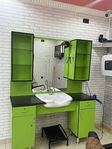 usaq ucun stol stul: Bərbər üçün şkaf güzgüdü,su yerine kmi var .Catdrilma yol pulu — 4