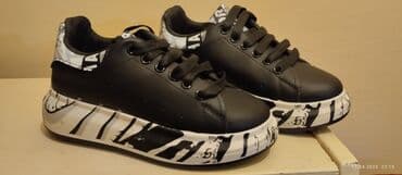 adidas qaçış üçün qadın krossovkaları: Ölçü: 36.5, Yeni — 1