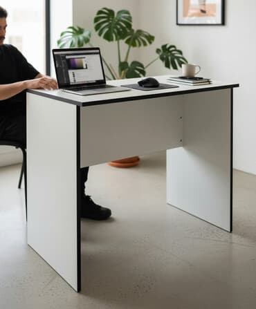 masa ustu komputer: Klassik masa, İşlənmiş, Açılmayan, Dördbucaq masa — 1