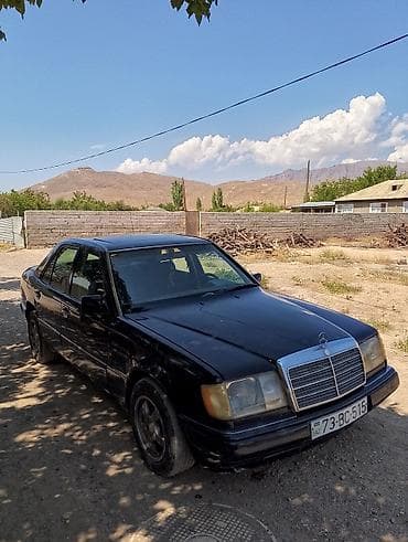 maşınlar satışı: Mercedes-Benz E-Class W124 sedan Maşında qətiyyən vuruq,udardan — 2