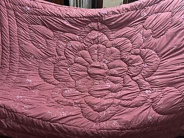 sisme yataq: İşlənmiş Böyüklər üçün Bir nəfərlik Qış üçün Yorğan, Ünvandan götürmə — 2