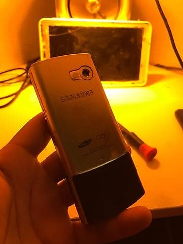 iphone 5 es: Samsung D900, < 2 GB Memory Capacity, rəng - Qızılı, Düyməli — 2