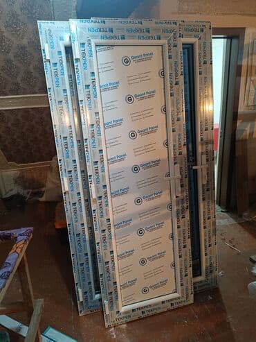 Məişət məhsulları: Plastik Qapilarin ve pencerelerin yigiliwi ve qurawdirilmasi sade — 10