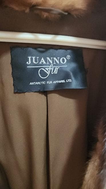 янтарь: JUANNO Fur brendi qadın kürkü - Model: Uzun, klassik fason - Rəng — 4