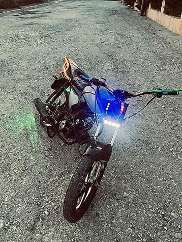 moto debilqe: M50 80kub az sürülüb isdiyen 077 747 63 64 — 1
