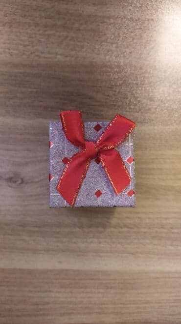 Qutu 2ededdir.her biri 1Azn