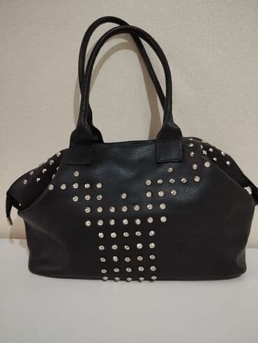 devit 3: Sumka əsil dəridən 2, 3 dəfə işlənib təzədən secilmir — 1