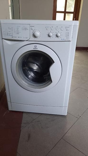 Paltaryuyan maşın Indesit, 6 kq, İşlənmiş, Ödənişli çatdırılma lalafo.az -da Paltaryuyan maşın Indesit, 6 kq, İşlənmiş, Ödənişli çatdırılma
