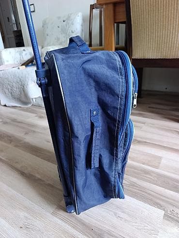 Oyuncaqlar: Çamadan tipli təkərli məktəb/seyahət çantası - Rəng: tünd mavi — 4