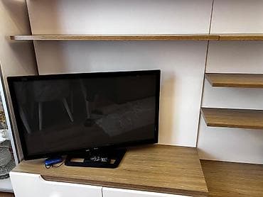 ev eşyalar: TV altlığı — 3