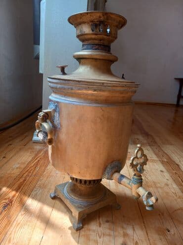 avtomatik qapı qolları: Salam. 1870 ci ilin samovardır. Василия Степановича Баташев — 6