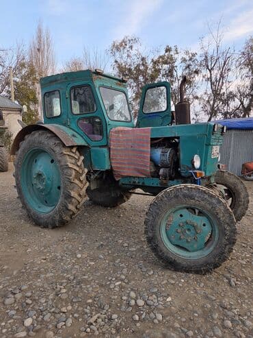 traktor yukleyici: T-40 traktoru - Ön təkərli (ikiqat dar qabaq təkərlər), arxa təkərlər — 5