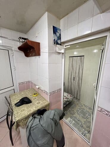 qardaslar mebel: Nizami Metrosunun yaxınlığlnda 1 otaqlı addelni bina evi kirayə — 4