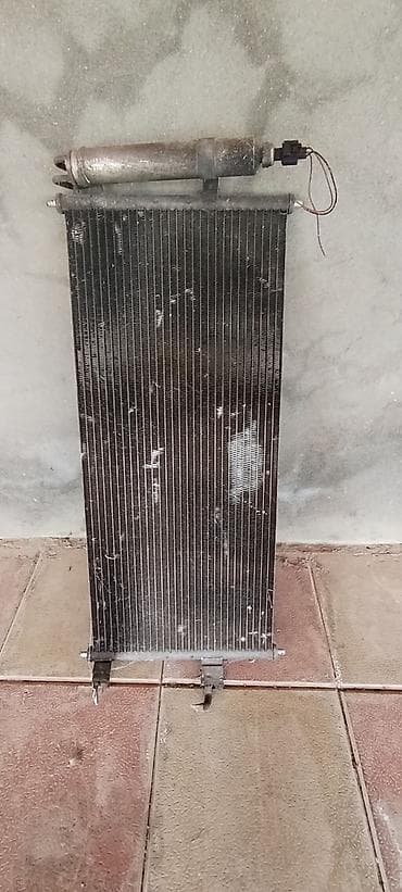 w210 bufer satilir: Məhsul: avtomobil üçün kondisioner radiatoru (kondensator) və arxa/ön — 2