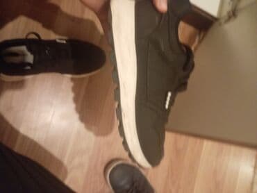 Кроссовки и спортивная обувь: Kişi idman ayaqqabısı – BOSS loqolu - Rəng: qara (üst hissə), ağ orta — 2