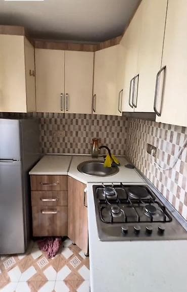 yasma: Elimler metrosun yaxınlıqı (metroya 5 deyqa piyada)BDU AZTU AZMİU — 8