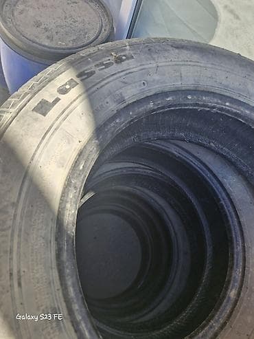 Şin Lassa 185 / 75 / R 16 — 3